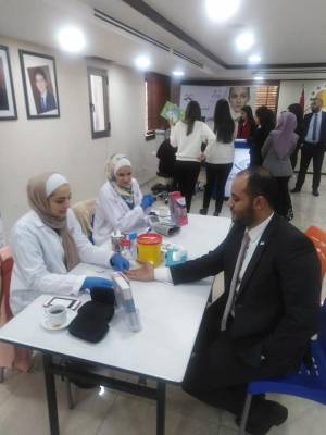 المجموعة العربية الأوروبية تقيم يوم طبي لموظفي الشركة صور