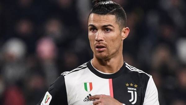 في عيد ميلاده الـ(35) .. رونالدو يكشف موعد اعتزاله