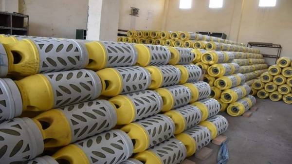 الأسطوانات البلاستيكية تعود للساحة من جديد.. والمواصفات والمقاييس تثير بلبلة في الرأي العام