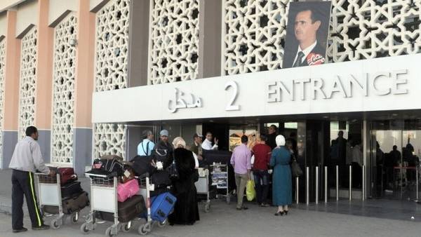 ماذا حصل فوق مطار دمشق الدولي أثناء الغارات الإسرائيلية؟