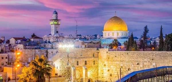 دولة خليجية تطلق طابعا بريديا يخلد القدس عاصمة لفلسطين