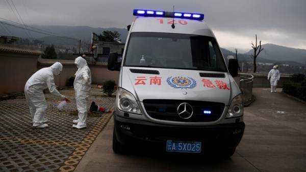 ارتفاع عدد وفيات كورونا إلى 908 والمصابين إلى أكثر من 40 ألفا