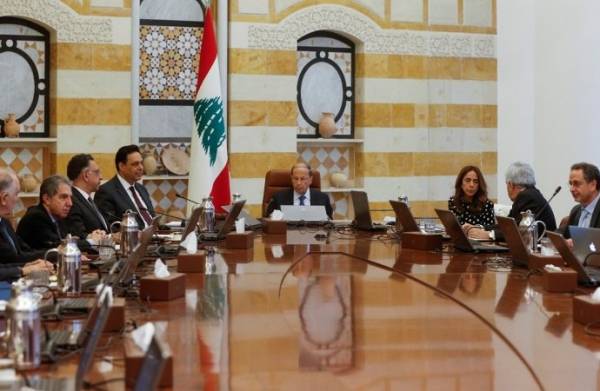 الحكومة اللبنانية الجديدة تنال ثقة البرلمان بأغلبية 63 صوتا