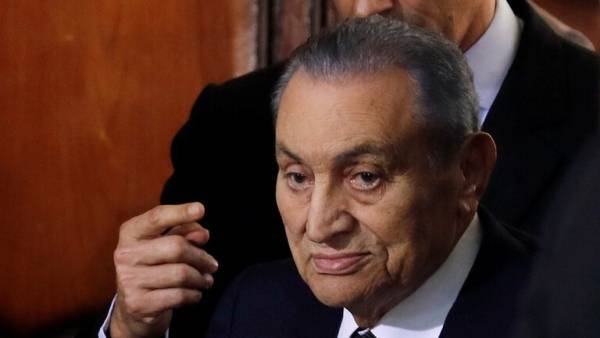 مفكر سياسي : وفاة حفيد مبارك أشد وقعا عليه من أثر تنحيه