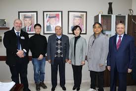 وفد أكاديمي من جامعة هانكوك الكورية يزور جامعة الشرق الأوسط