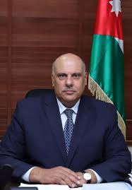 الناصر يكشف عن مبررات قرار استبعاد طلبات من بلغت اعمارهم 48