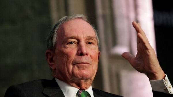 بلومبرغ سيبيع شركته الإعلامية إذا انتخب رئيسا للولايات المتحدة