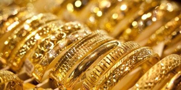 مجلس الوزراء يقرر تخفيض أجور دمغة الذهب في الأردن.. تفاصيل