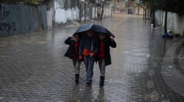 تعليق دوام جميع المدارس في البترا والعقبة