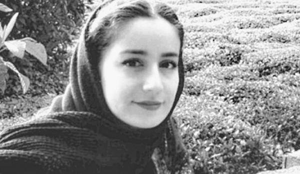 وفاة لاعبة كرة قدم ايرانية بفيروس كورونا