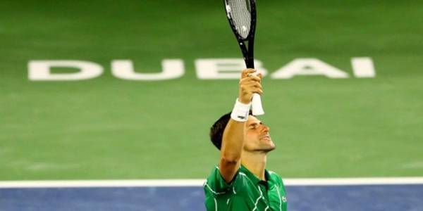 ديوكوفيتش يتوج بلقبه الخامس في بطولة دبي