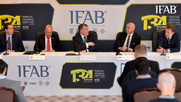 تعديلات جديدة قادمة على قوانين كرة القدم