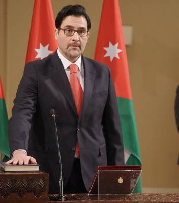 متى يفتح الوزير خالد سيف الملف الاسود لشركات النقل في الهيئة .. ومتى يحارب الفساد ؟؟