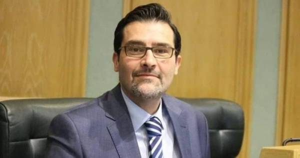 الوزير سيف : (3) آلاف أسرة استفادت من دعم النقل