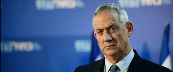 غانتس : لن يسمح لنتنياهو ان يستخدم لغة التهديد والوعيد