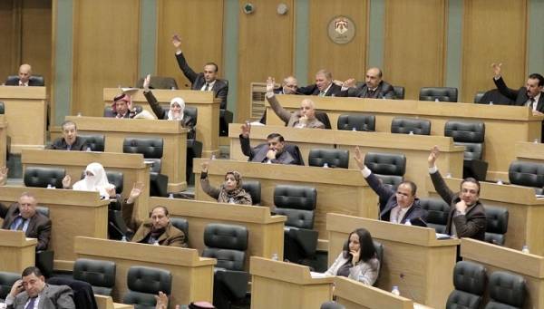 “النواب” يُقر قانون تنظيم أعمال التأمين