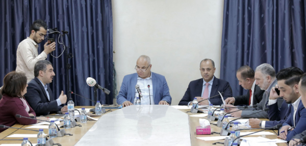 مشتركة نيابية تقر مشروع قانون رخص المهن داخل الأمانة