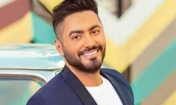 تامر حسني يضع حداً للشائعات حول خضوعه لعملية جراحية