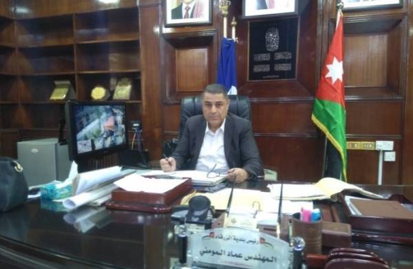 المومني: سيتم إغلاق المحال غير الملتزمة بقرار منع تقديم الأراجيل بالشمع الأحمر