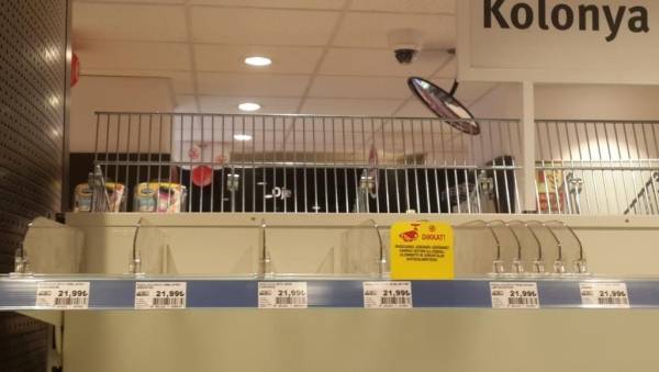 رحلة البحث عن الكولونيا.. سلاح الأتراك في مواجهة كورونا