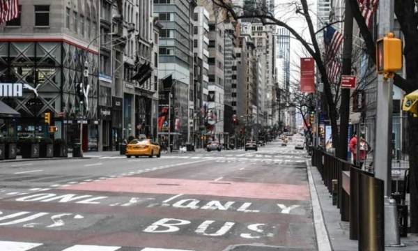 إغلاق المطاعم والمقاهي والحانات في مدينة نيويورك وولاية واشنطن (صور)