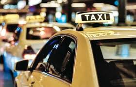 إيقاف كافة وسائط النقل العام الجماعي واستمرارية عمل سيارات التكسي الأصفر والتطبيقات الذكية