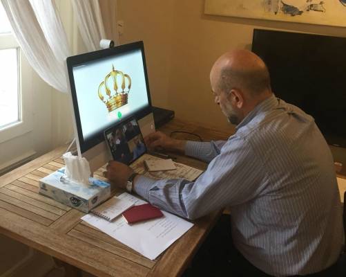 مجلس الوزراء يعقد أولى جلساته عن بُعد ويتخذ عدداً من القرارات