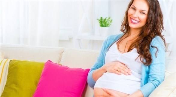 هل يمكن أن تنقل الحامل كورونا إلى جنينها؟