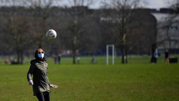 كرة القدم وكورونا.. ما الذي سيتغير بعد انحسار الوباء؟