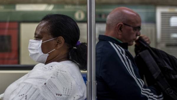 ترامب يتسبب بوفاة أمريكي  تناول دواء وصفه كعلاج لفيروس كورونا