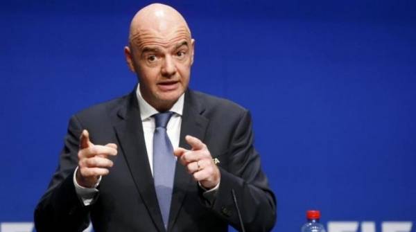 رئيس الفيفا: «كورونا» فرصة لإصلاح المسابقات العالمية