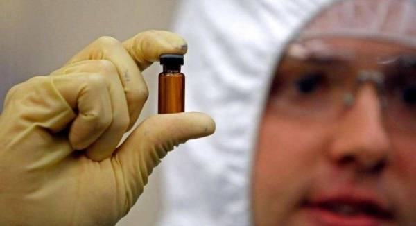 لقاح عمره قرن قد يحمي الإنسان من فيروس كورونا