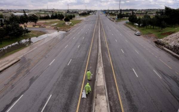 استمرار سريان العمل بالتصاريح الورقية