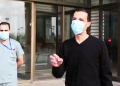 المشافى الثاني من فيروس كورونا يغادر مستشفى الملك عبدالله المؤسس