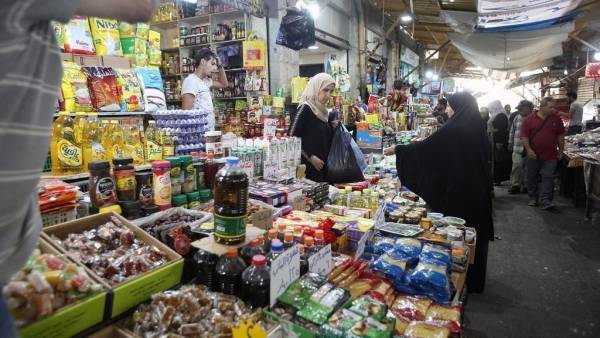 نقابة المواد الغذائية تدعو لأعادة النظر بألية منح التصاريح