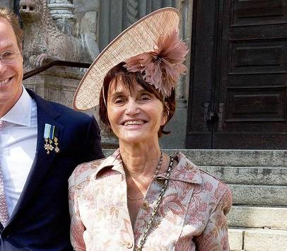 وفاة أول عضو بعائلة ملكية بسبب كورونا