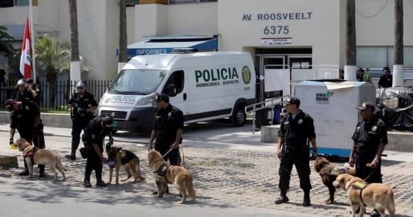 أحدث صيحات البحث عن الفيروس.. تدريب كلاب لاكتشاف الإصابات بكورونا