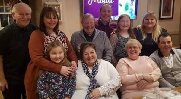 ذهبوا لدفن عمتهم المتوفاة بسبب كورونا فعادوا مصابين بالفيروس