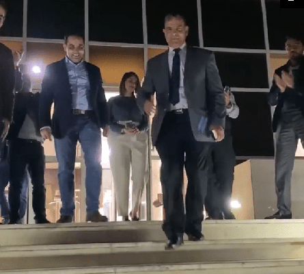 دلالات ورسائل فيديو قناة المملكة في زفة سعد جابر .. توقيت أم اعجاب  شاهد الفيديو