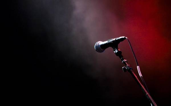 محافظ إربد يوقف مطرباً شعبياً خالف أوامر الحظر