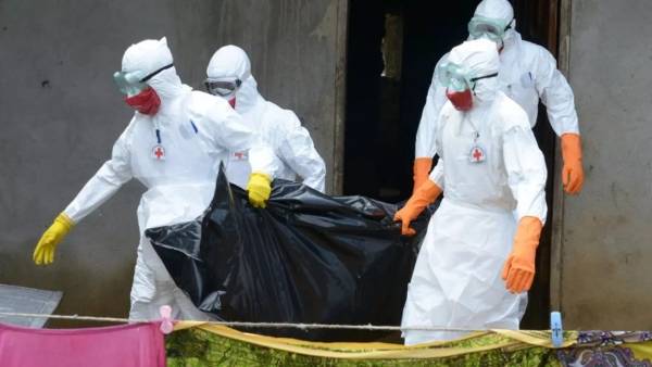 وكالة: الطوارئ الأمريكية طلبت 100 ألف كيس جثة لوفيات كورونا