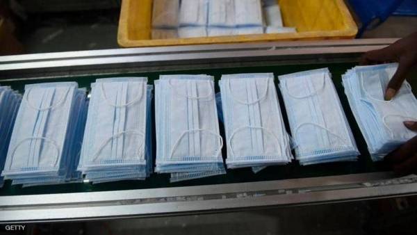 حرب على معدات مكافحة كورونا.. سرقة وإلغاء صفقات وحظر تصدير