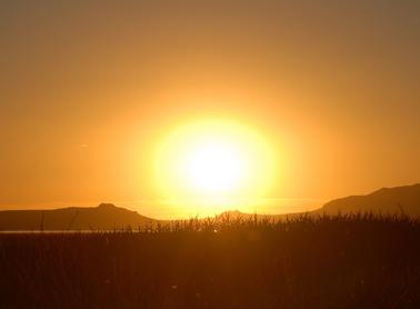 الاحد .. الحرارة تلامس الـ 30 في عمان