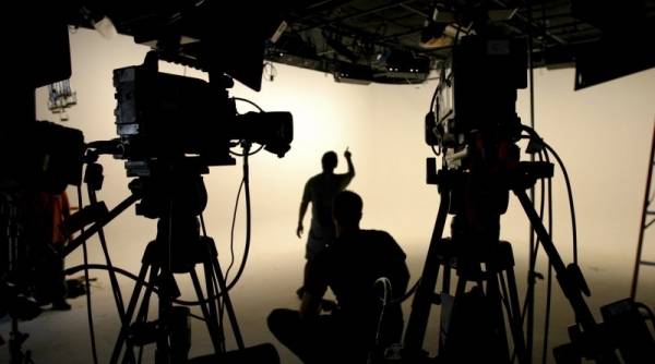 فيروس كورونا يطفئ آلات تصوير مسلسلات رمضان