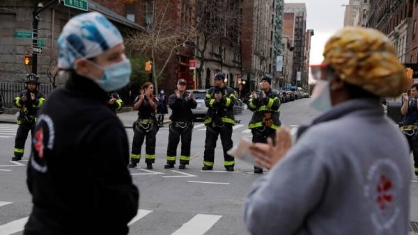 كورونا.. تسجيل 562 حالة وفاة جديدة في ولاية نيويورك