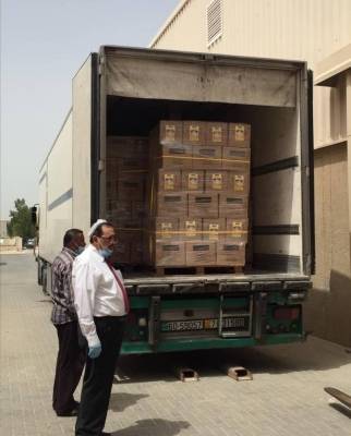 شركة لوكسر العالمية تتبرع بحاوية كاملة من المنظفات والمعقمات لوزارة الصحة