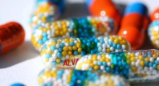 علماء: دواء ضد القمل قد يقتل كورونا