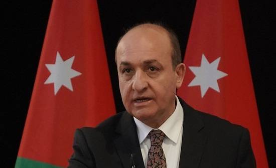 الخصاونة: وزيري الصحة والإعلام  دورهم مثالي.. وهناك وزراء اخرين عليهم الإستقالة بدل الشحاحدة