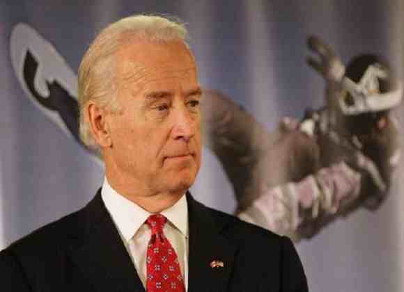 بايدن: ترامب أسوأ من يقود أمريكا في مواجهة كورونا وأساء ترامب تقدير الموقف وقلل من حجم خطر الفيروس