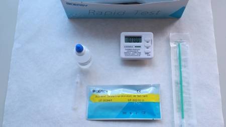 (15) ألف فحص للكشف عن فيروس كورونا في الأردن